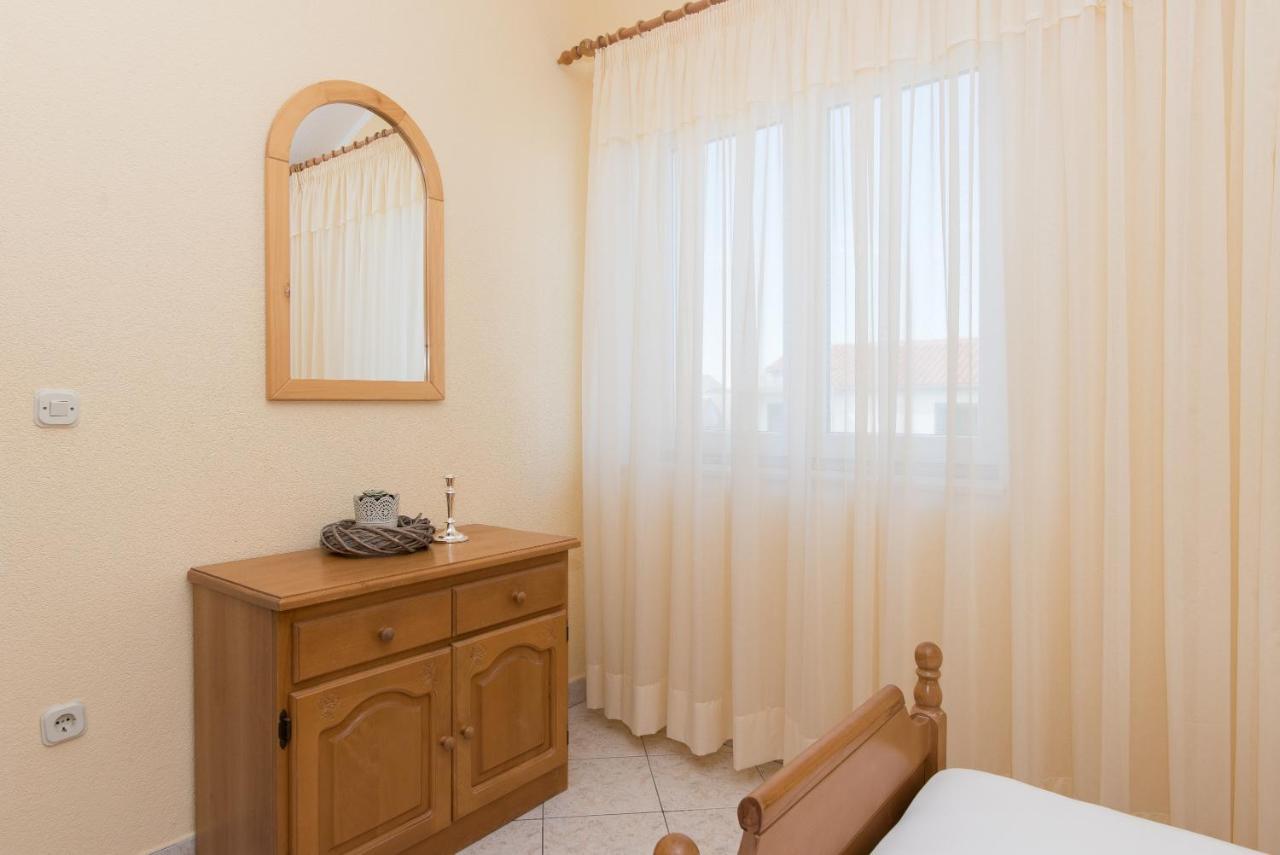 Topic Apartments Vodice Exterior foto