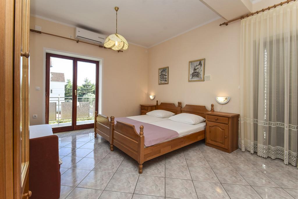 Topic Apartments Vodice Exterior foto